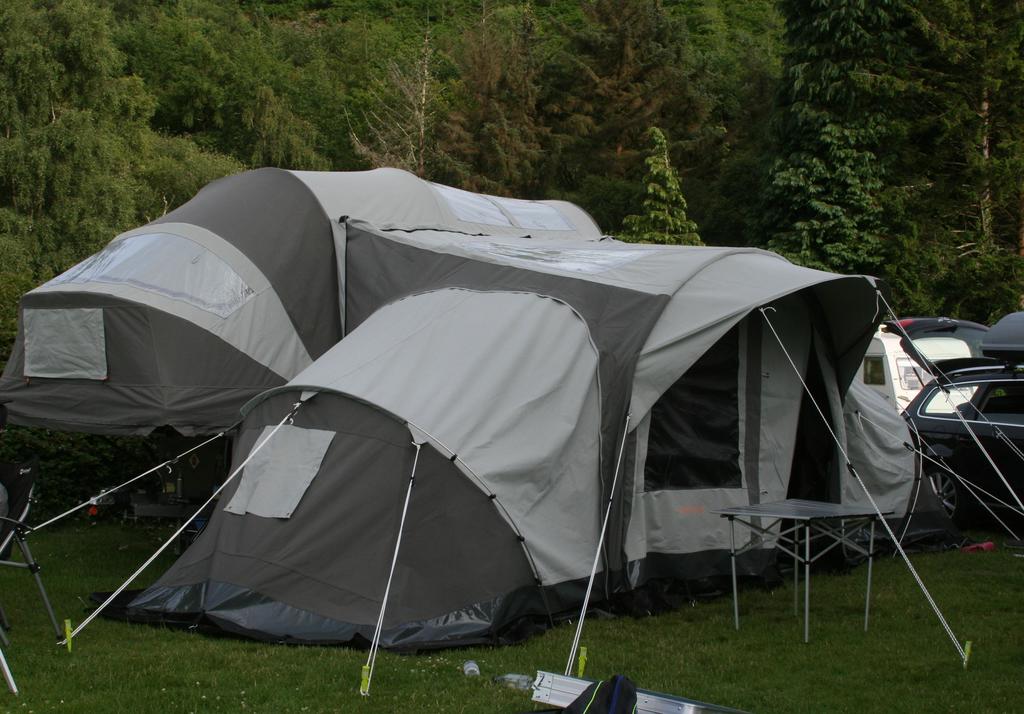 Opus Camper aufgebaut
